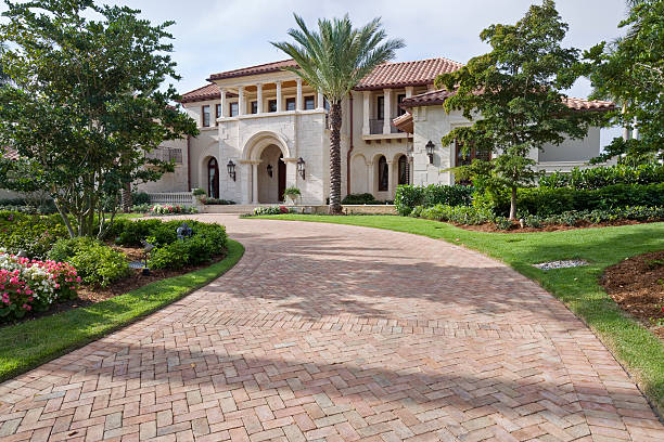 Reliable Holcom, KS Driveway Pavers Solutions