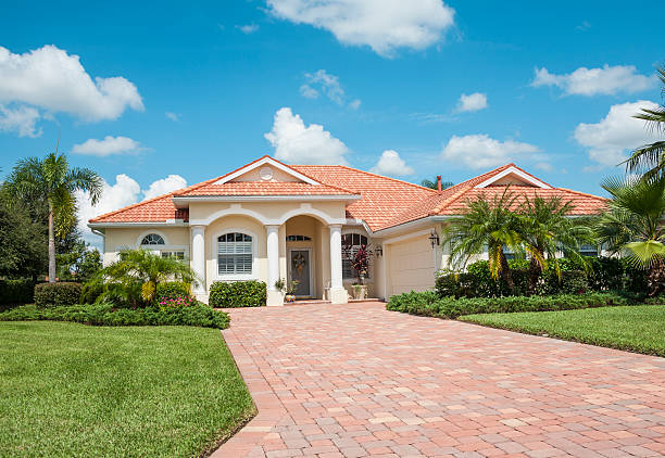 Best Driveway Pavers Cost  in Holcom, KS